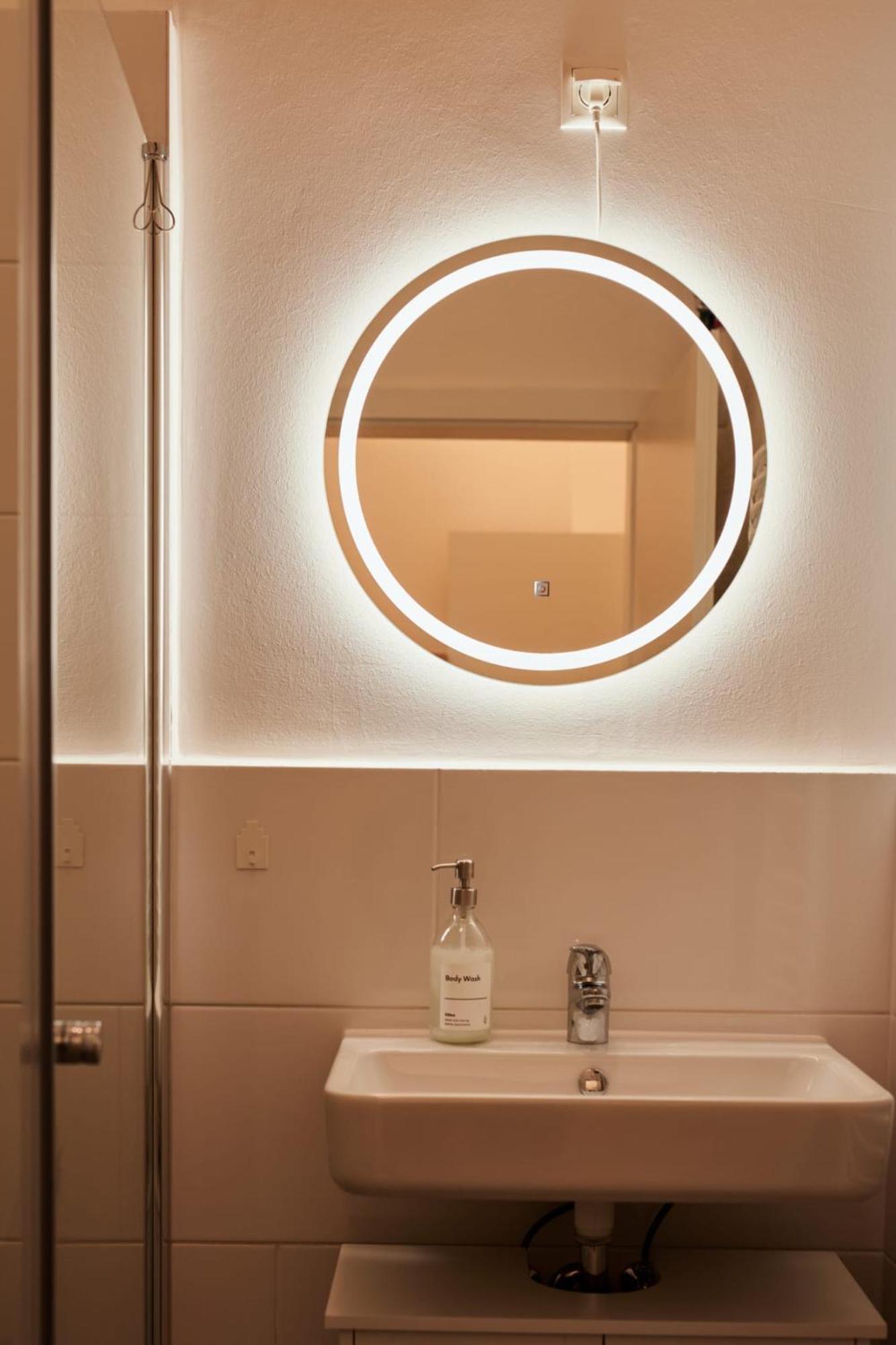 Malixa - Apartment In The Heart Of Vienna Next To Metro מראה חיצוני תמונה